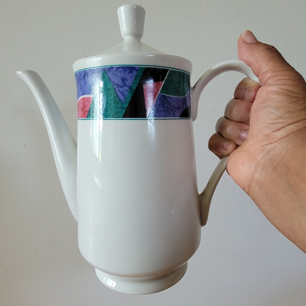 GLOBAL DESIGNS Porcelain TEA POT COFFEE SERVER